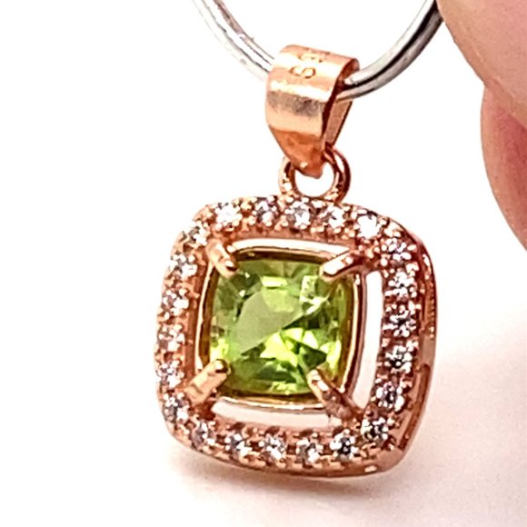 Peridot .70ct Rose Gold Finish Silver Pendant - Picture 1 of 7
